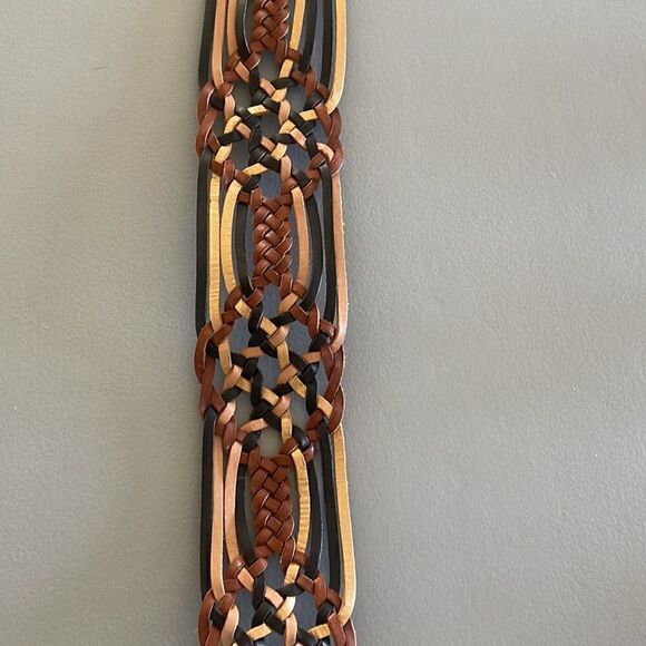 Fossil- Multi Color Braided Women’s Leather Belt, Size M - Picture 6 of 6